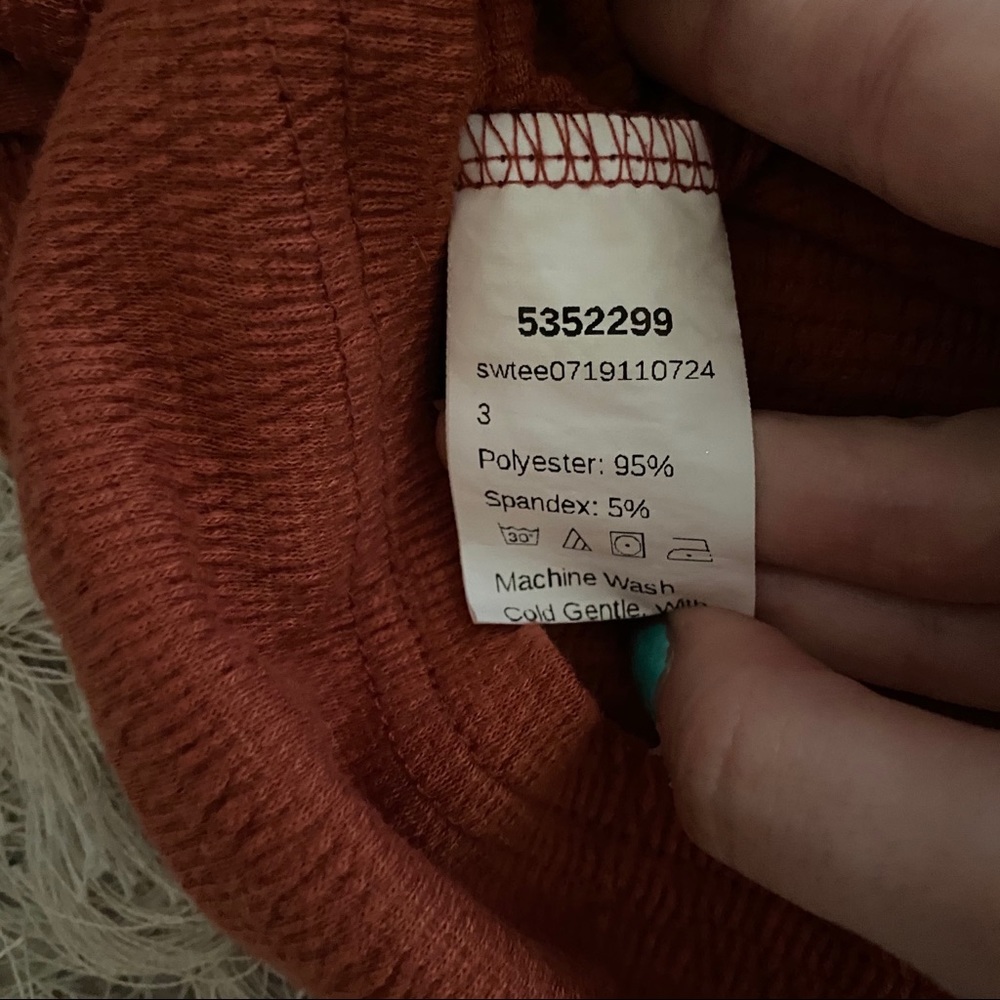 Oversized Boho Top - image 7